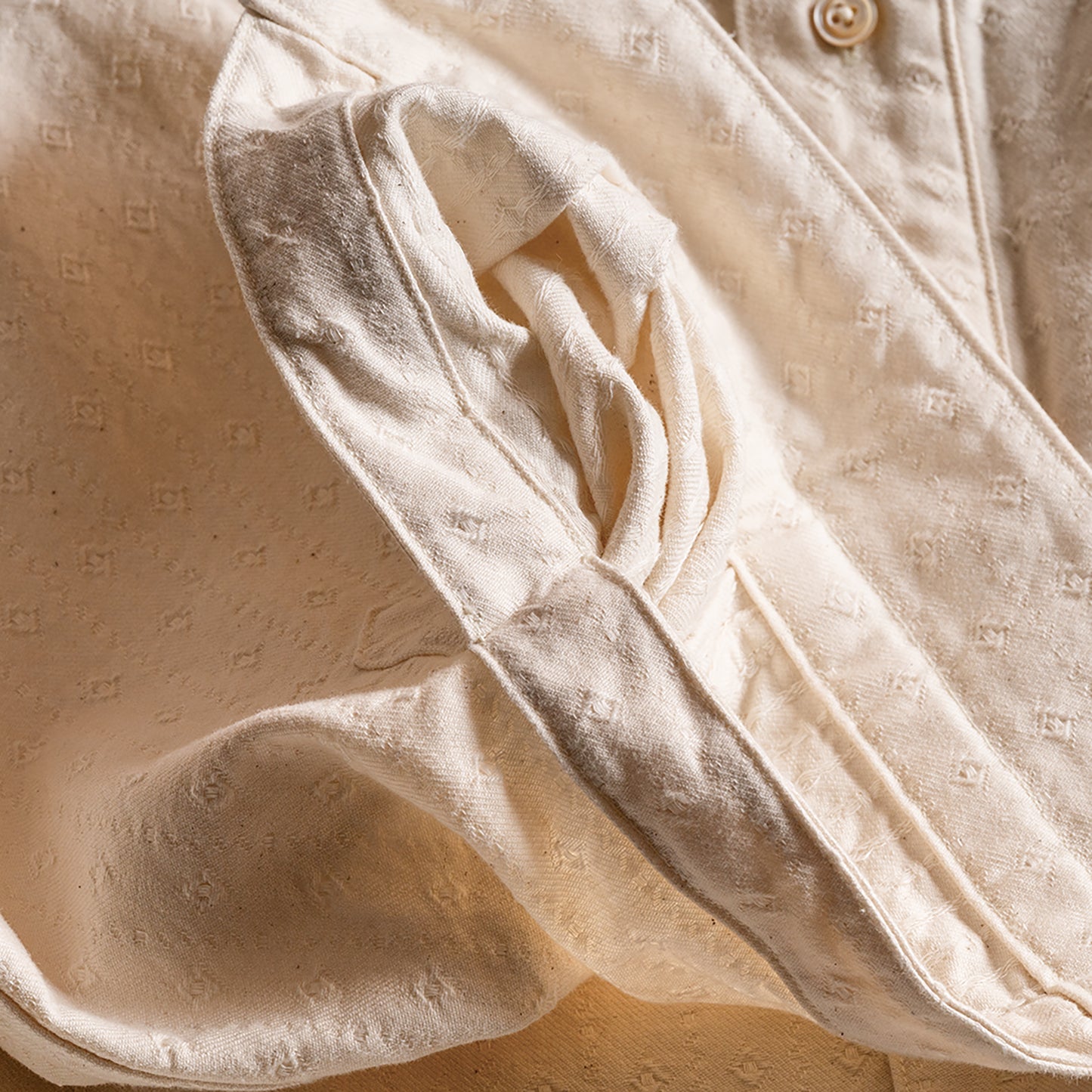S1006 Stand-up Collar Shirt