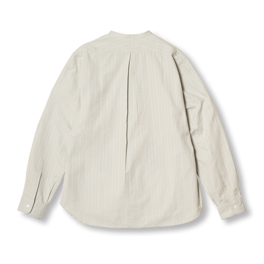 PREQUEL S1032 Stand-up Collar Shirt (Blue-Grey), back view showing the split yoke, center pleat and curved hem.