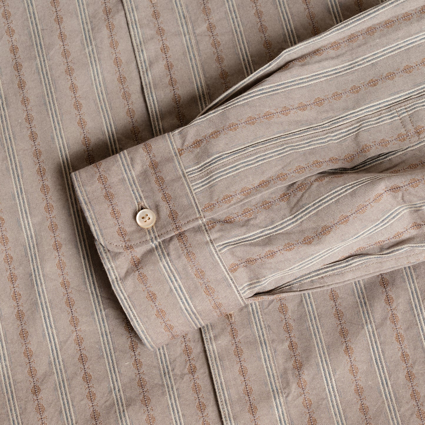 S1001 Stand-up Collar Shirt  スタンドカラーシャツ (ブラウン)