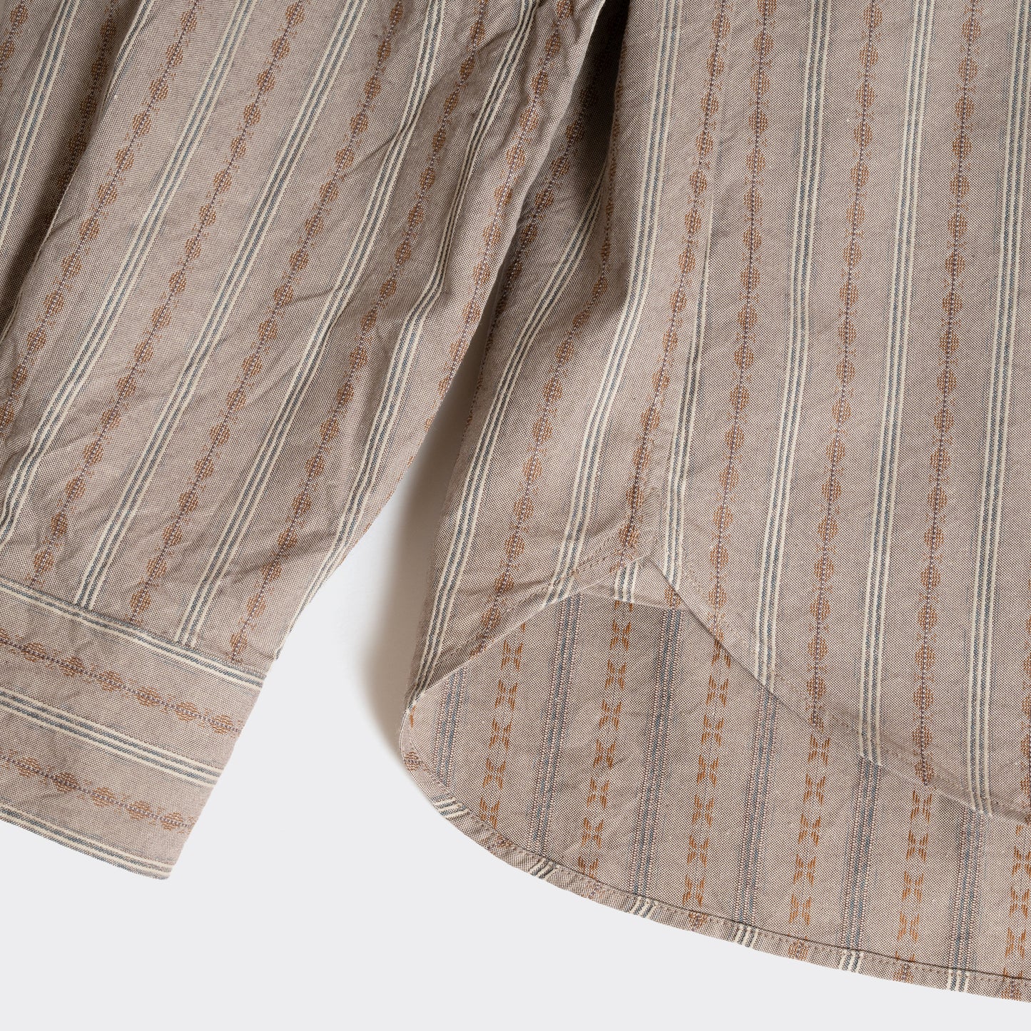 S1001 Stand-up Collar Shirt  スタンドカラーシャツ (ブラウン)