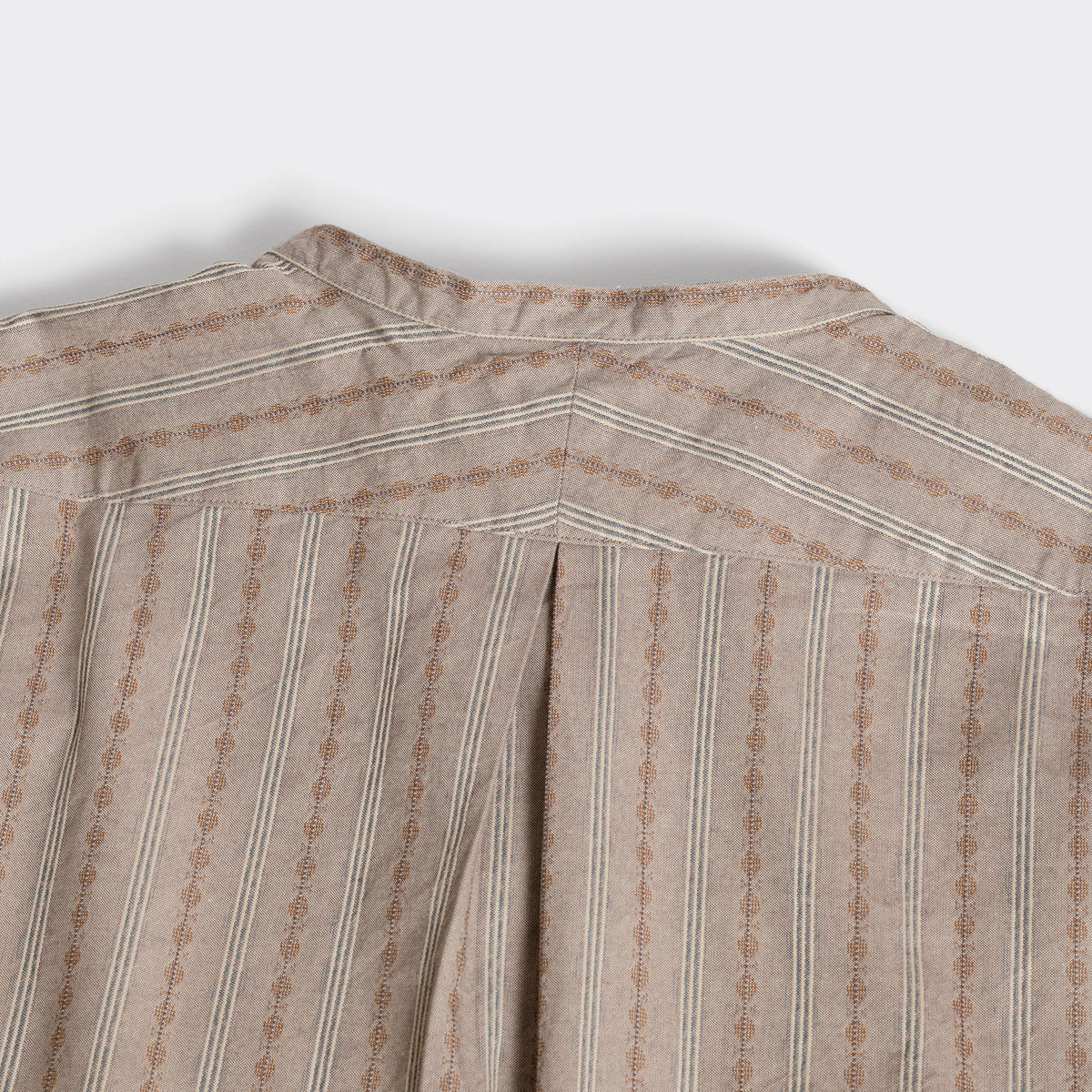 S1001 Stand-up Collar Shirt  スタンドカラーシャツ (ブラウン)